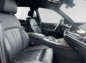 BMW X7 40D* M-SPORT PRO* CARBON* H/K* ВЕНТИЛАЦИЯ* SKY* 36, снимка 14