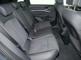 Audi SQ8 e-tron B&O, Matrix, Leder, Navi, Kamera - 65998 € / 129080.87 лв. - 95063884 8
