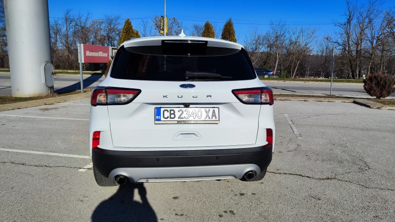 Ford Kuga TITANIUM, снимка 5 - Автомобили и джипове - 48628239