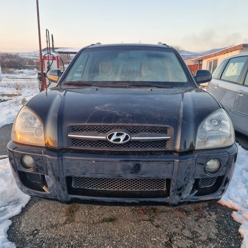 Hyundai Tucson 2.0, снимка 5 - Автомобили и джипове - 48708098