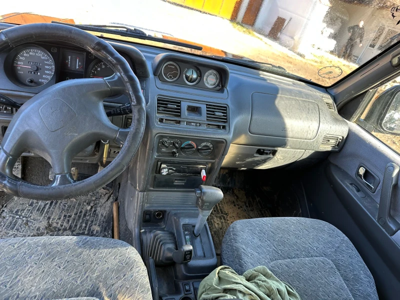 Mitsubishi Pajero V6, снимка 7 - Автомобили и джипове - 49007607