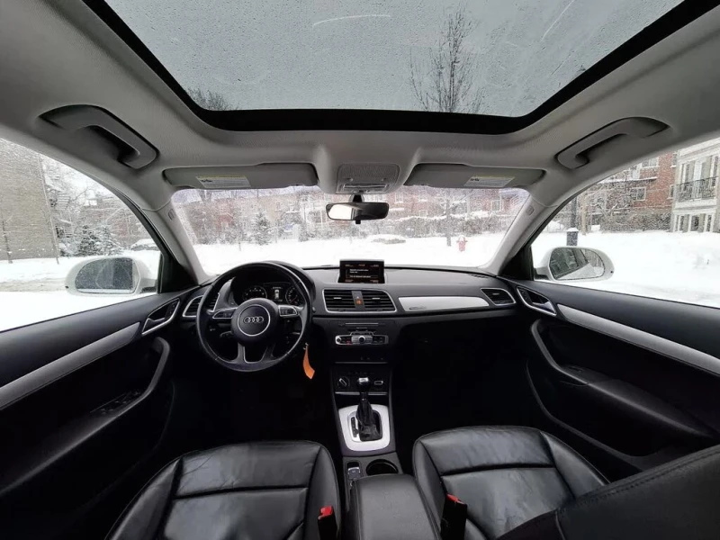 Audi Q3 TFSI* Quattro* Komfort* Автокредит* (ЦЕНА ДО БГ), снимка 10 - Автомобили и джипове - 53078656