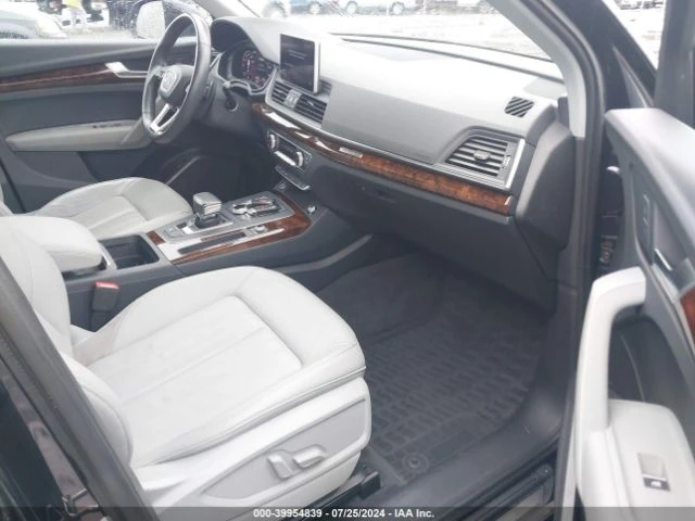 Audi Q5 2018 AUDI Q5 2.0T PREMIUM, снимка 9 - Автомобили и джипове - 47563141