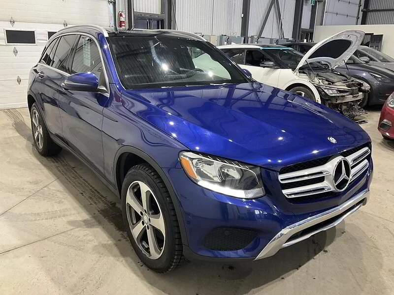 Mercedes-Benz GLC 300 4MATIC | КОЖА | ПАНОРАМА | 360 КАМЕРА | KEYLESS | , снимка 2 - Автомобили и джипове - 54956324