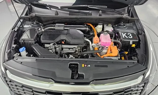 Kia Sportage NEW* 38к км* Обдух* Head UP* 360VIEW* Подгрев* , снимка 16 - Автомобили и джипове - 55433029