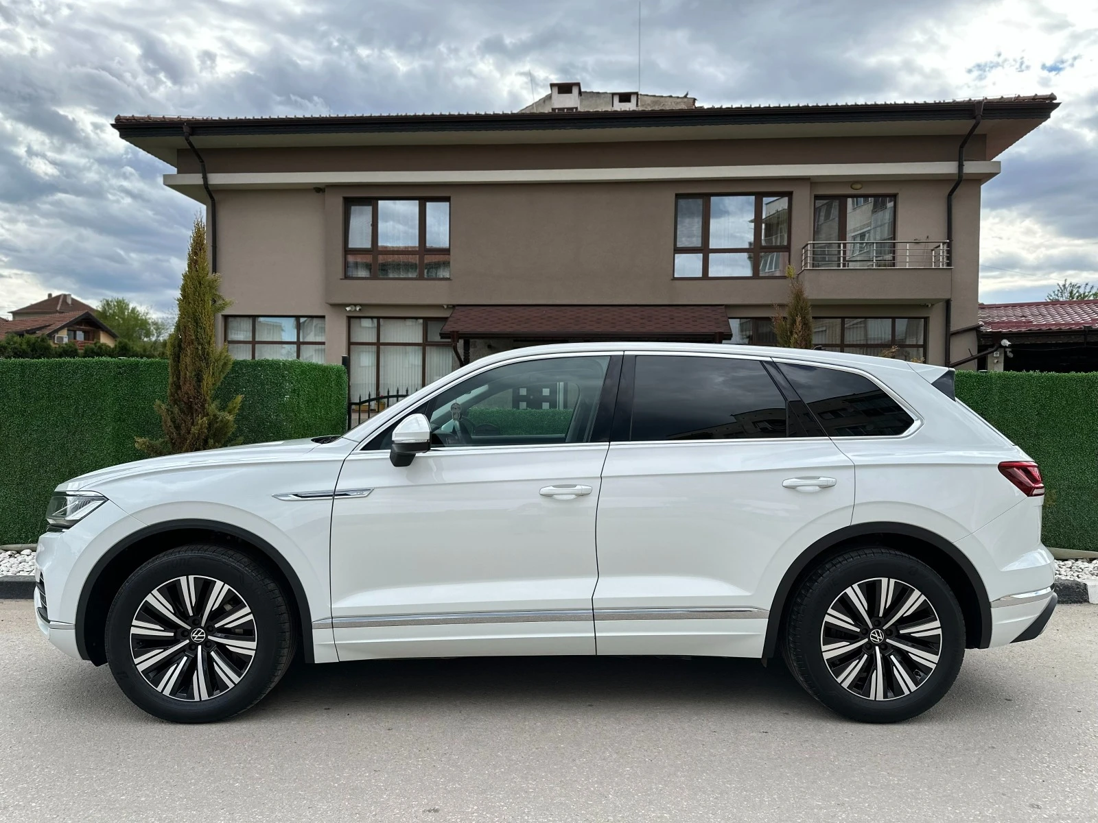 VW Touareg  - изображение 4