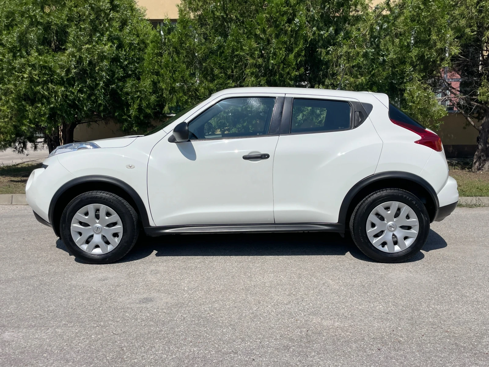 Nissan Juke 1.5DCi 110 к.с. EURO 5b ТОП СЪСТОЯНИЕ - изображение 2