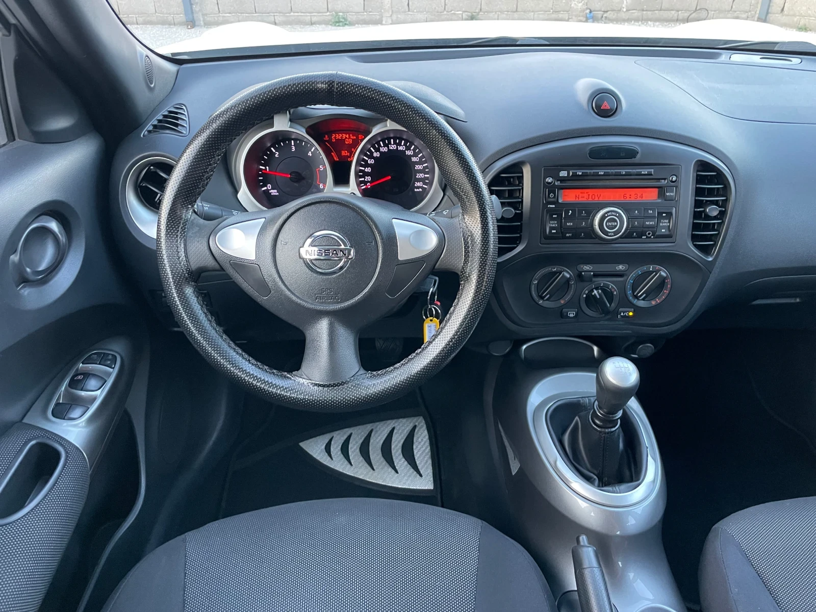 Nissan Juke 1.5DCi 110 к.с. EURO 5b ТОП СЪСТОЯНИЕ - изображение 10