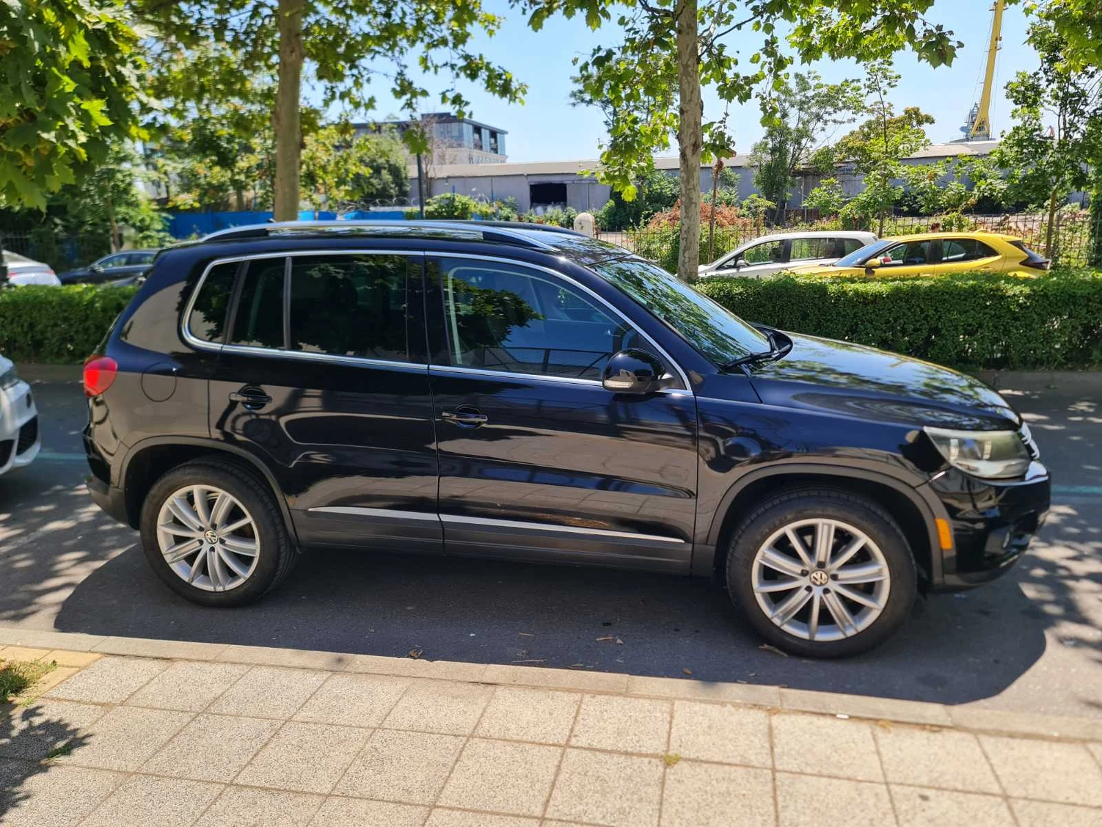 VW Tiguan 2.0 4x4 - изображение 6