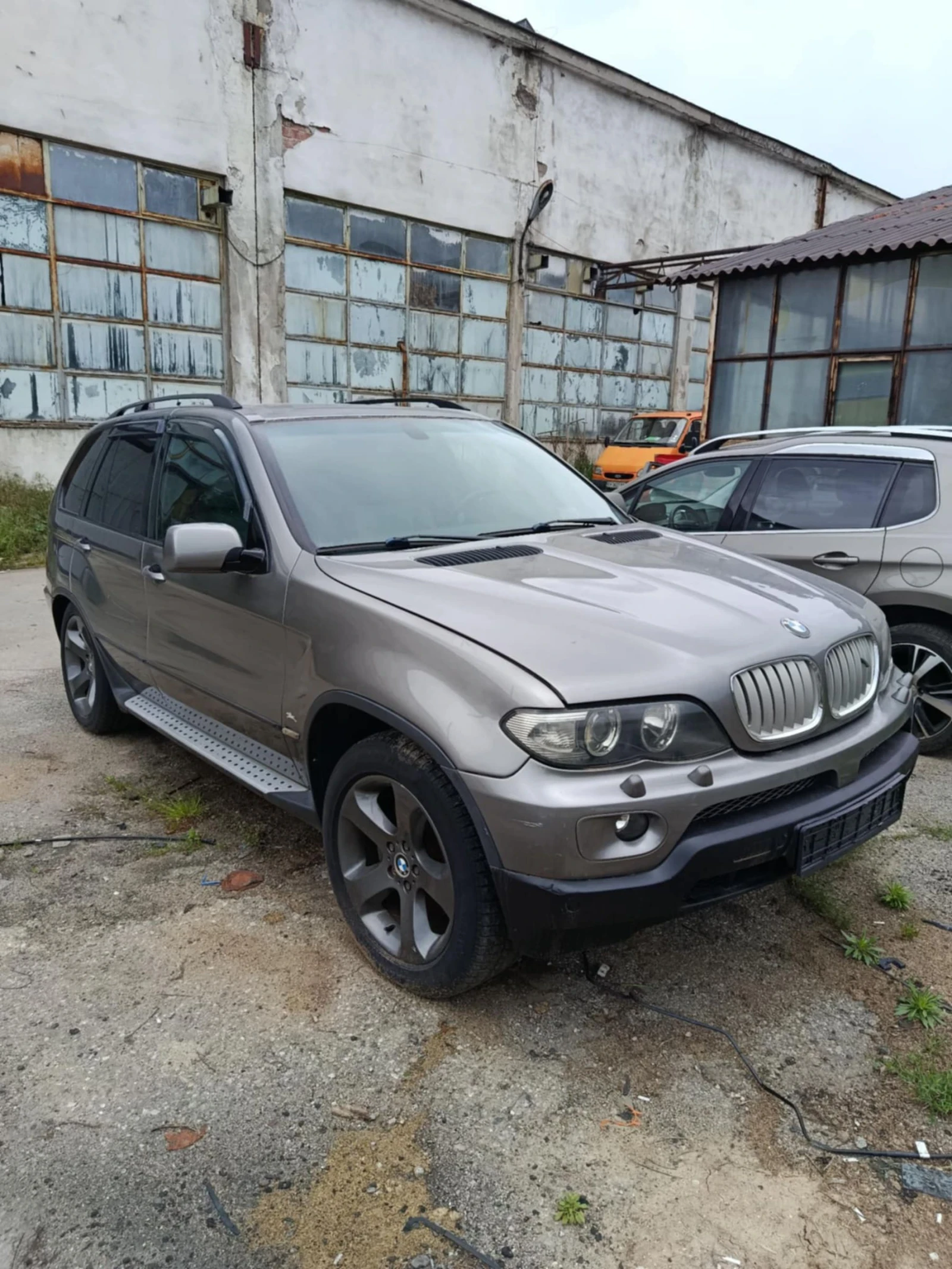 BMW X5 3.0i Газ/Фейслифт/Навигация/Нов внос/ - изображение 2