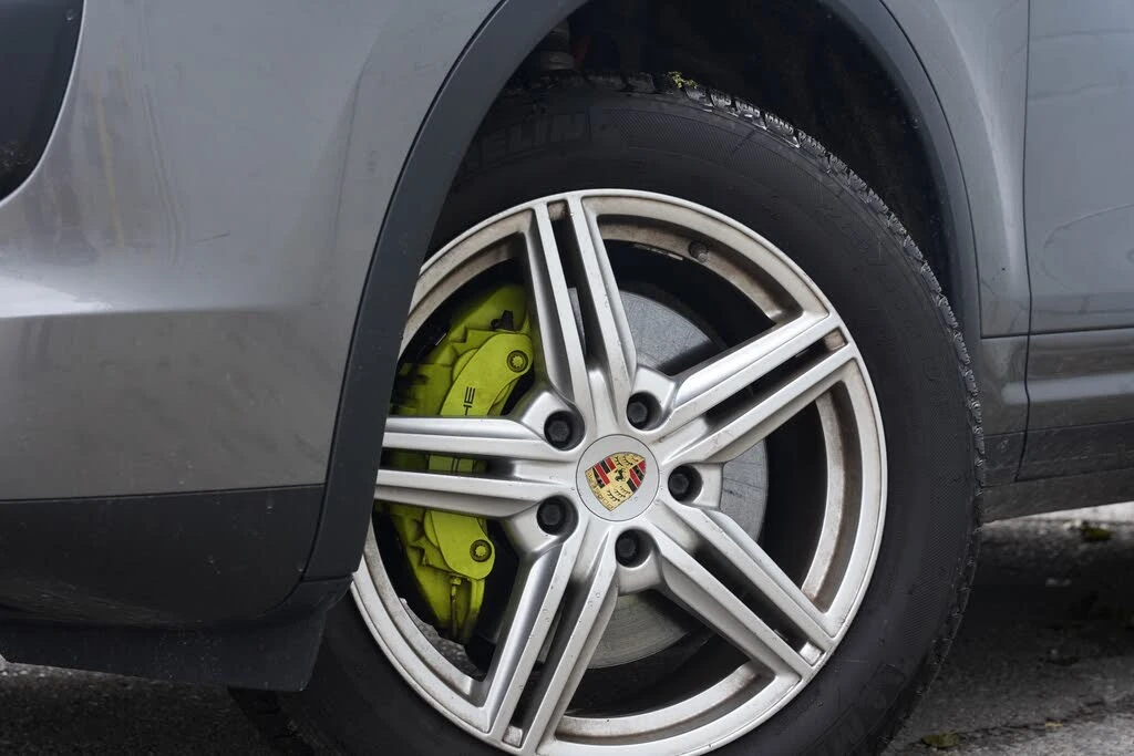 Porsche Cayenne S * AWD * АвтоКредит (ЦЕНА ДО БГ) - изображение 7