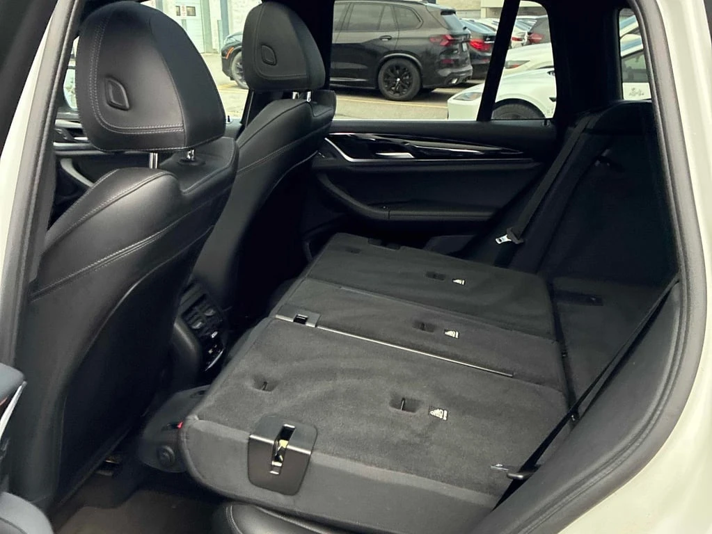 BMW X3 * xDrive30i * CARFAX *    | Mobile.bg   15