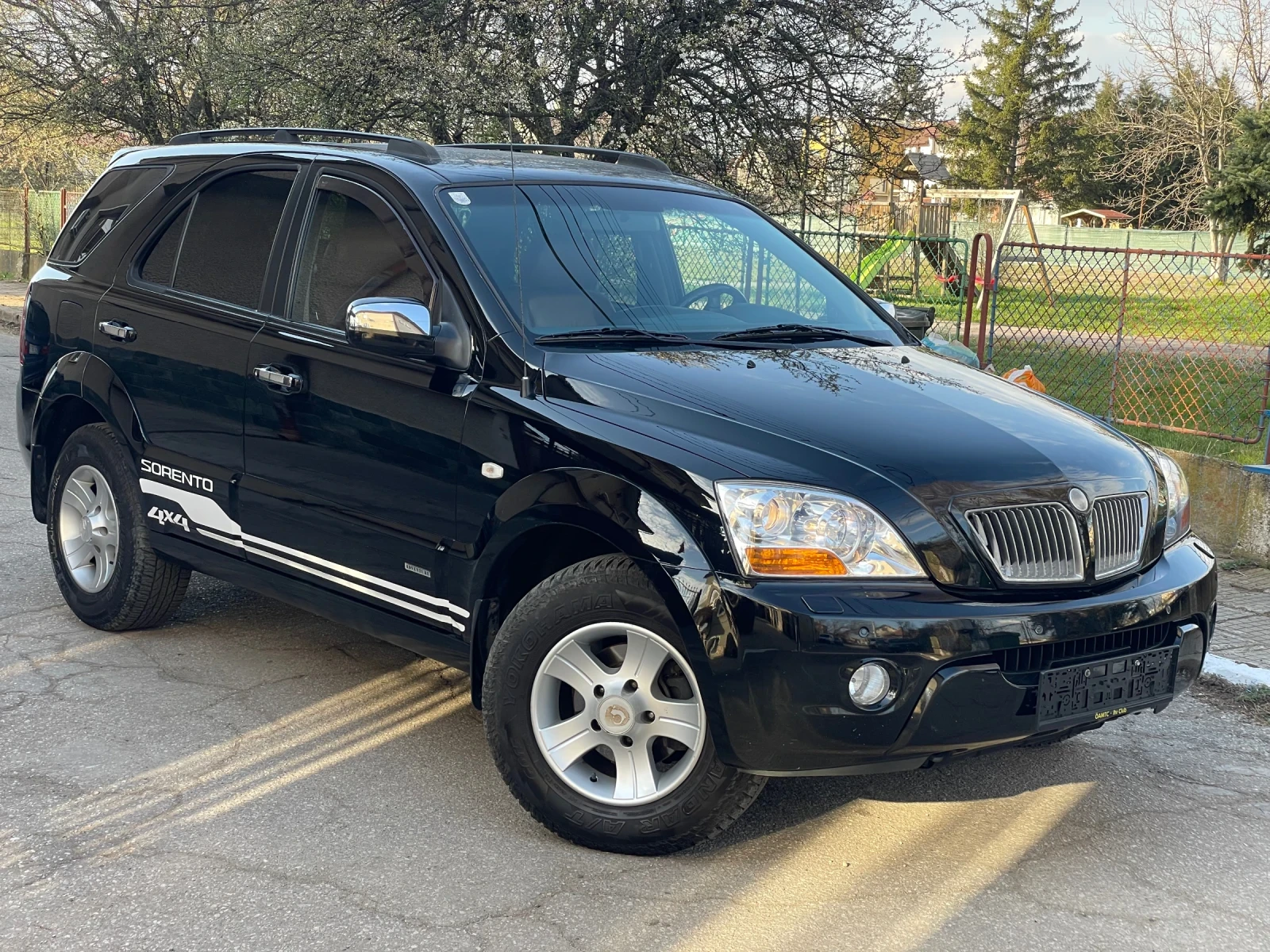 Kia Sorento 2.5crdi* 4x4* automat* facelift, снимка 2 - Автомобили и джипове - 53977169