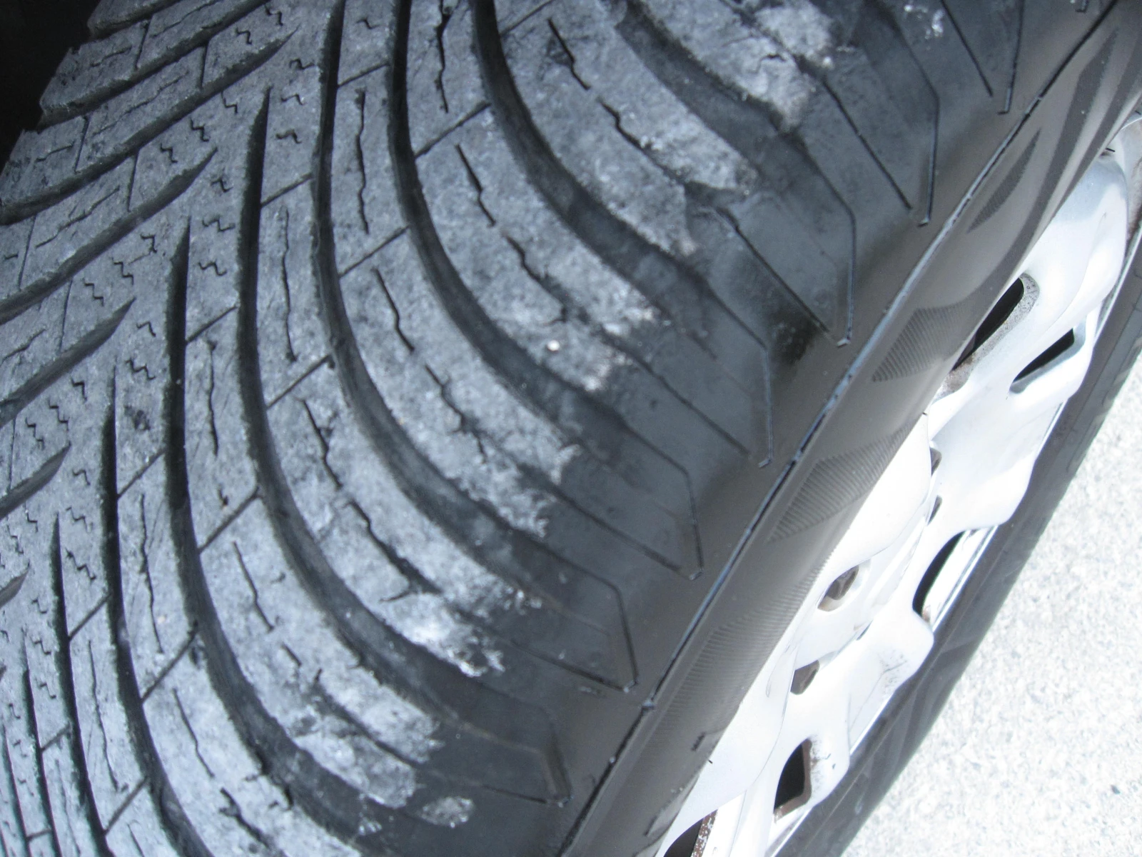 Dacia Duster 133х.КМ.1, 6-Газ.Инж., снимка 17 - Автомобили и джипове - 54234165