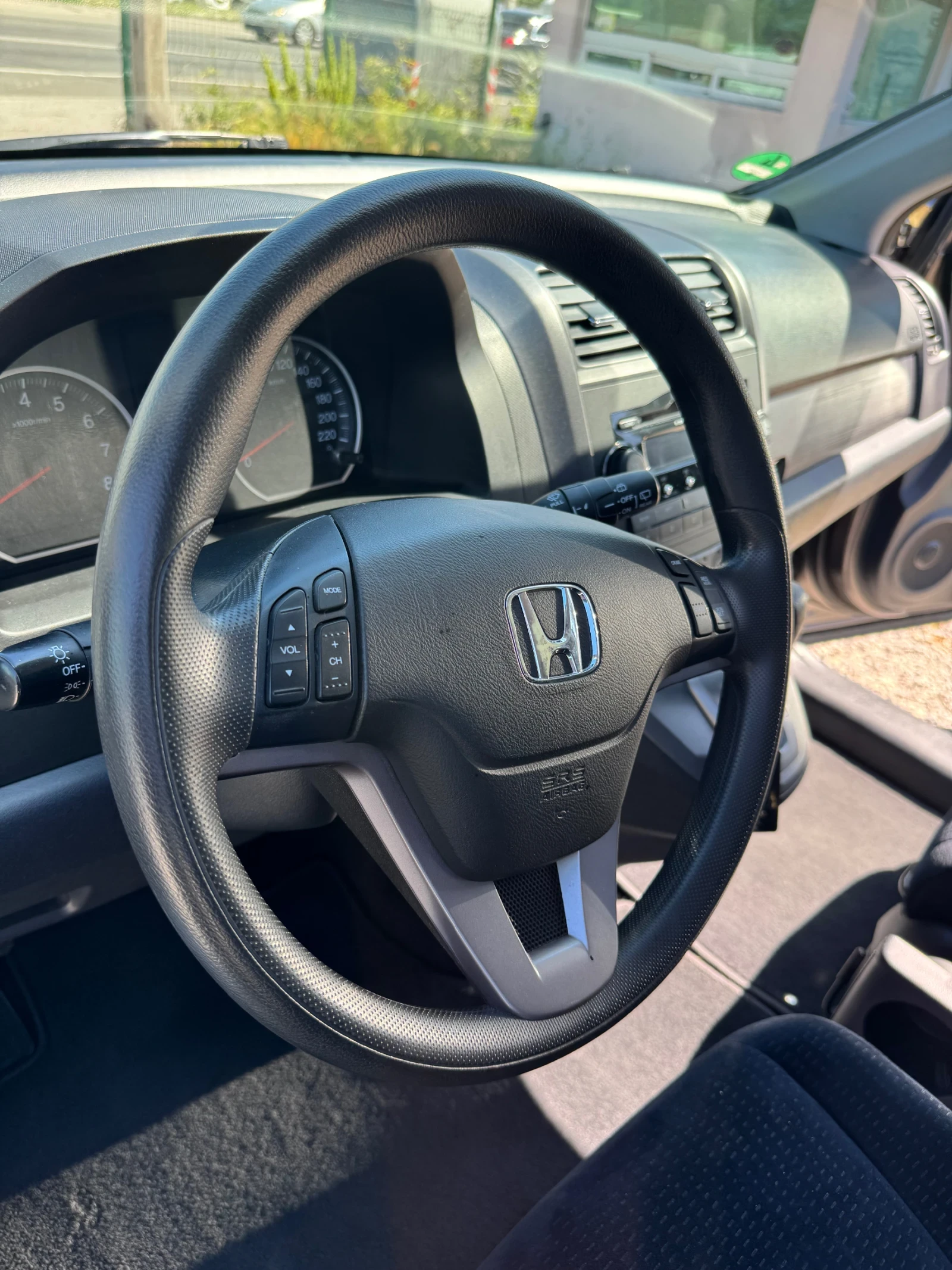 Honda Cr-v 2.4 i-VTEC Exclusive Edition 4x4 Сервизна история!, снимка 12 - Автомобили и джипове - 54709559