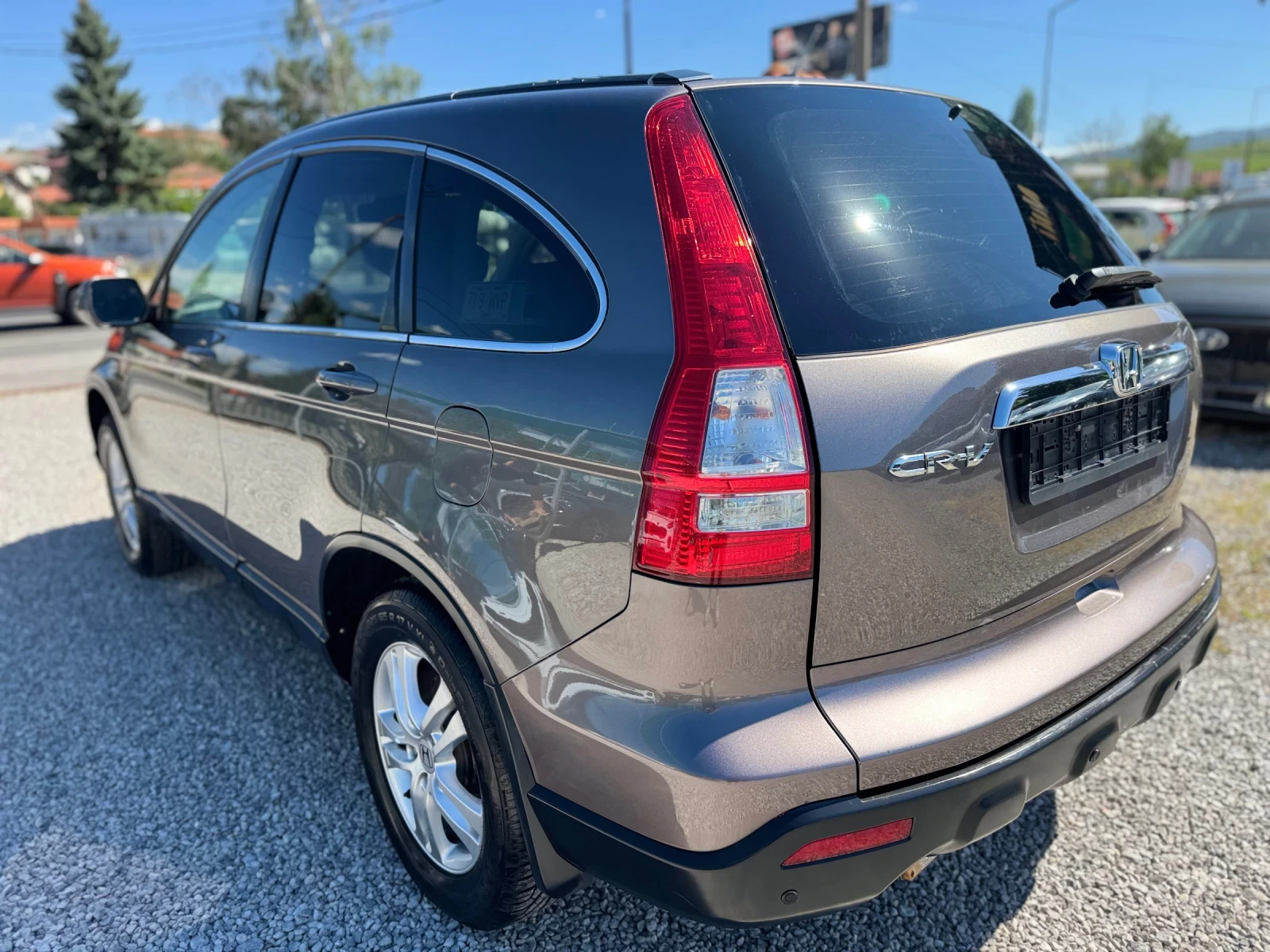 Honda Cr-v 2.4 i-VTEC Exclusive Edition 4x4 Сервизна история!, снимка 6 - Автомобили и джипове - 54709559