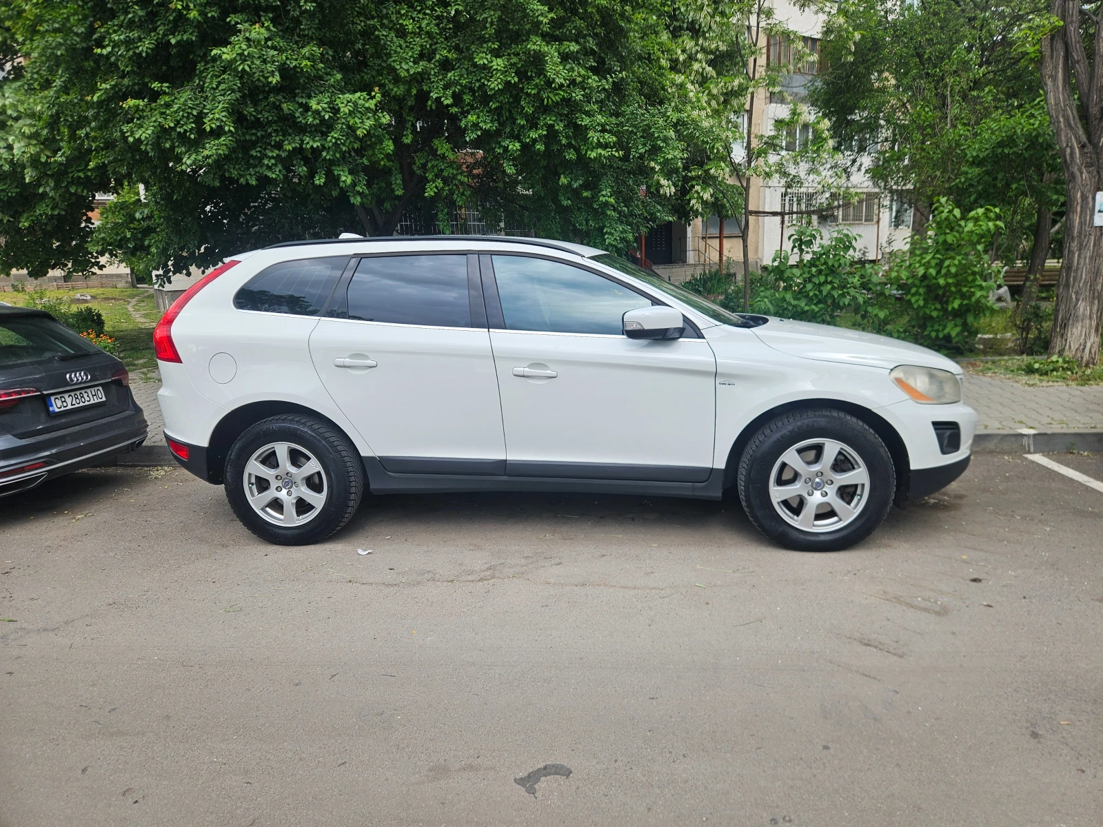 Volvo XC60, снимка 16 - Автомобили и джипове - 54642566