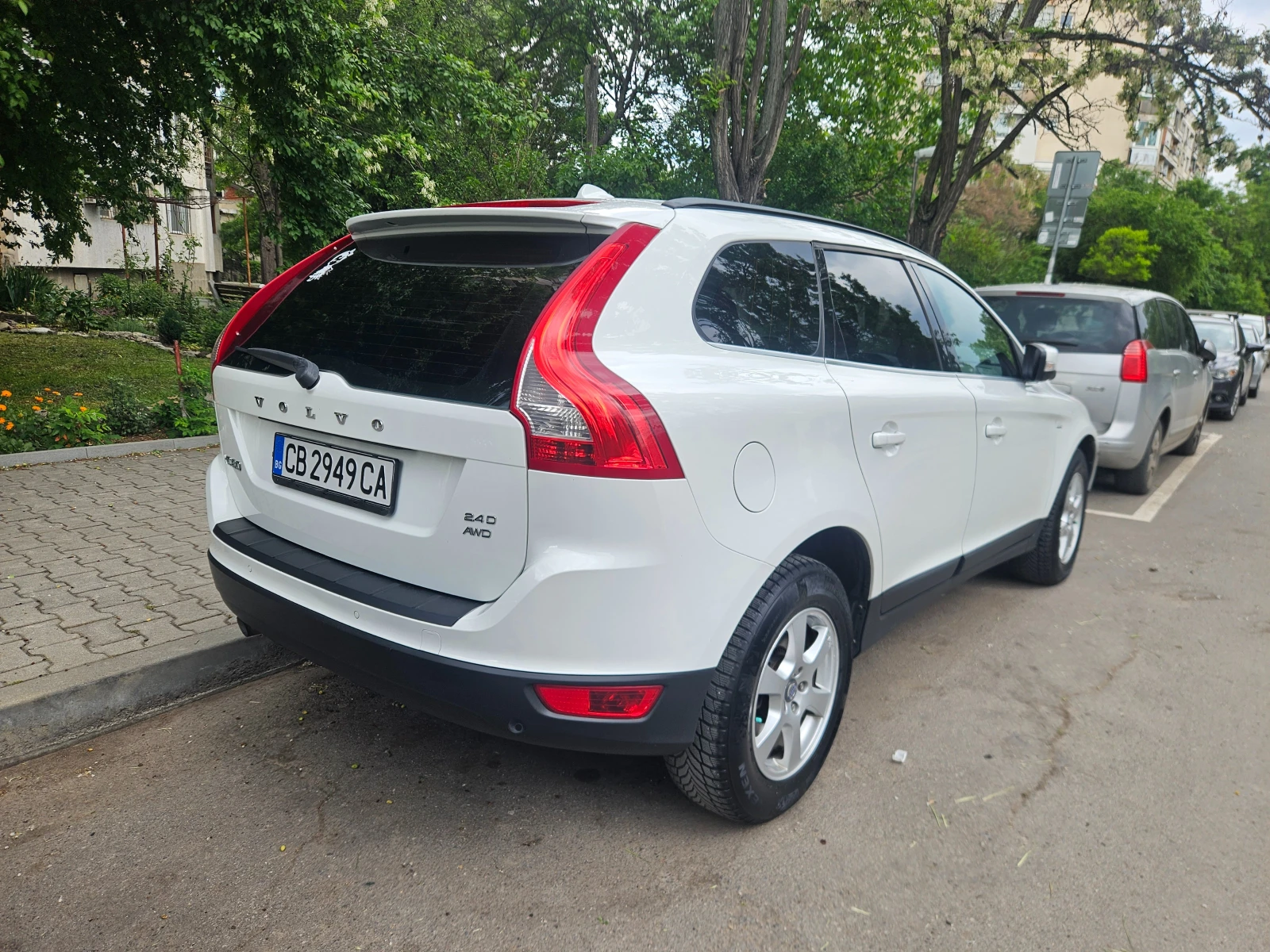 Volvo XC60, снимка 15 - Автомобили и джипове - 54642566