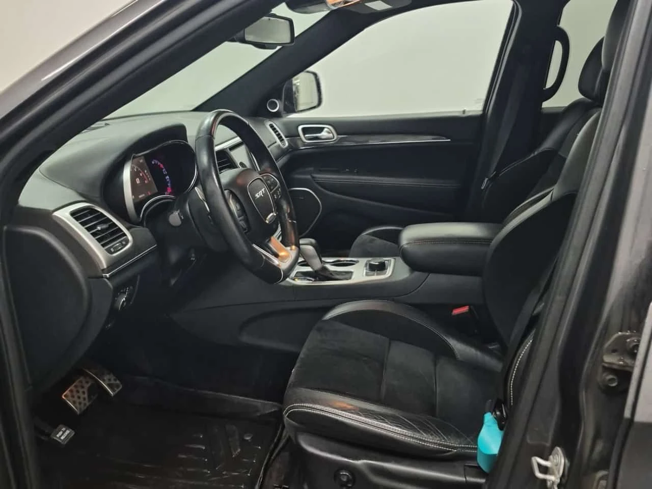 Jeep Grand cherokee * SRT * CARFAX * , снимка 8 - Автомобили и джипове - 54823108