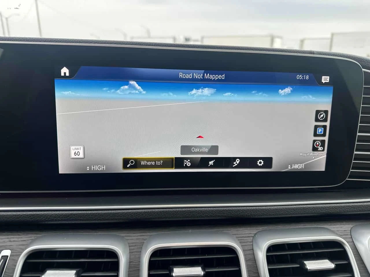 Mercedes-Benz GLE 450  | DISTRONIC | 360 |  PANO | ДВА КЛЮЧА , снимка 12 - Автомобили и джипове - 54906974