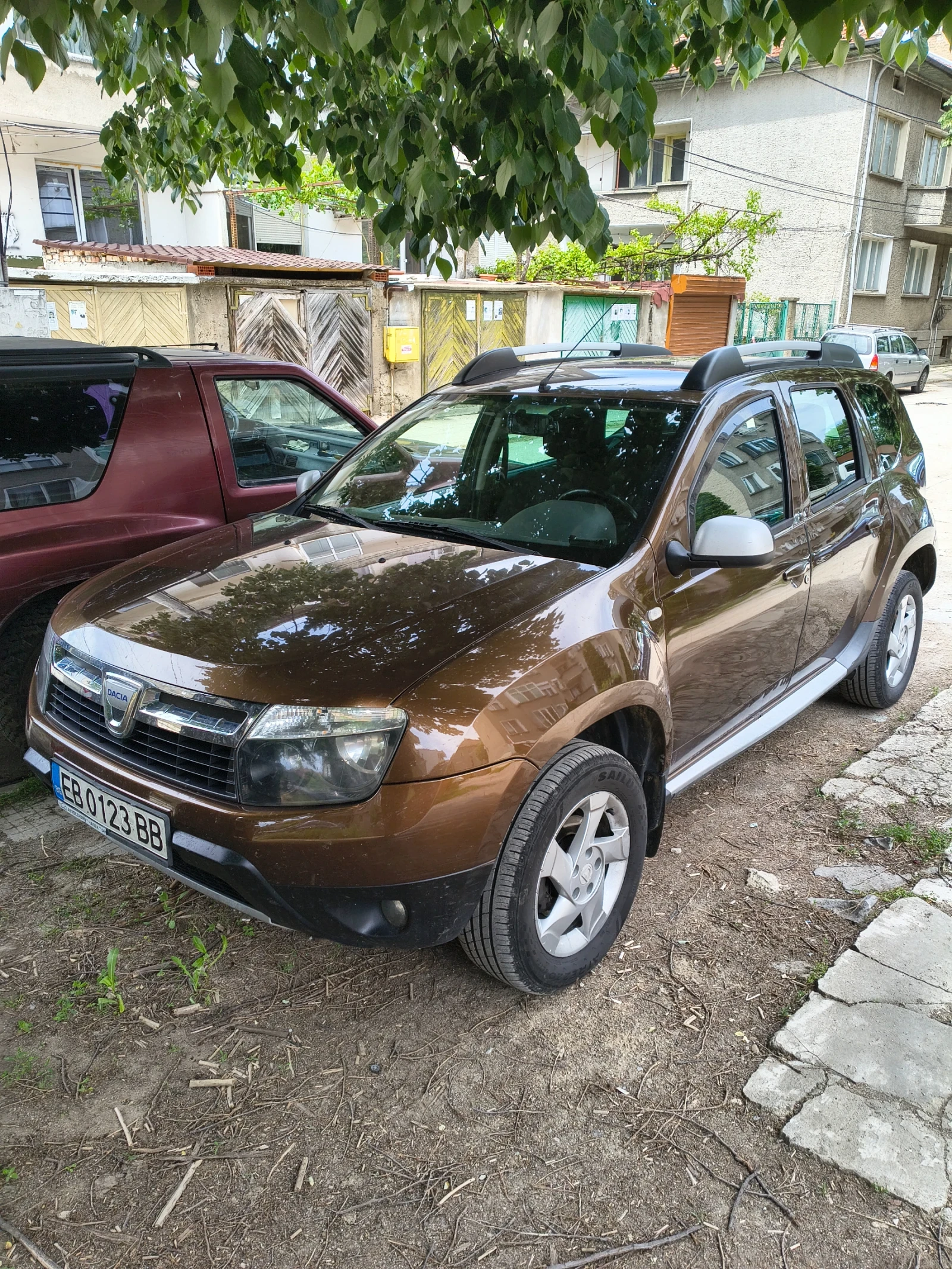 Dacia Duster, снимка 2 - Автомобили и джипове - 54940812