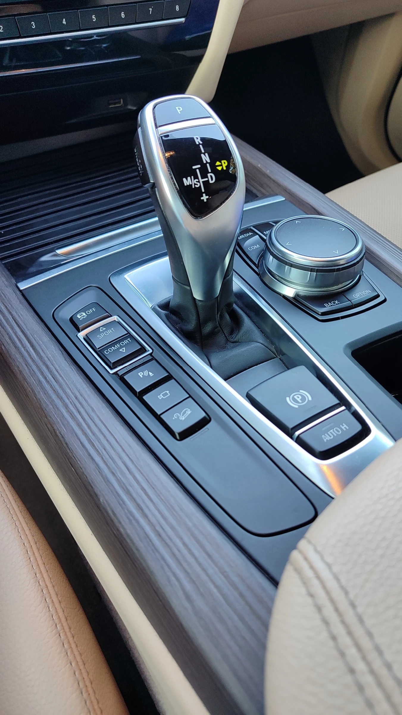 BMW X5 4.0 FULL N1, снимка 11 - Автомобили и джипове - 55001737