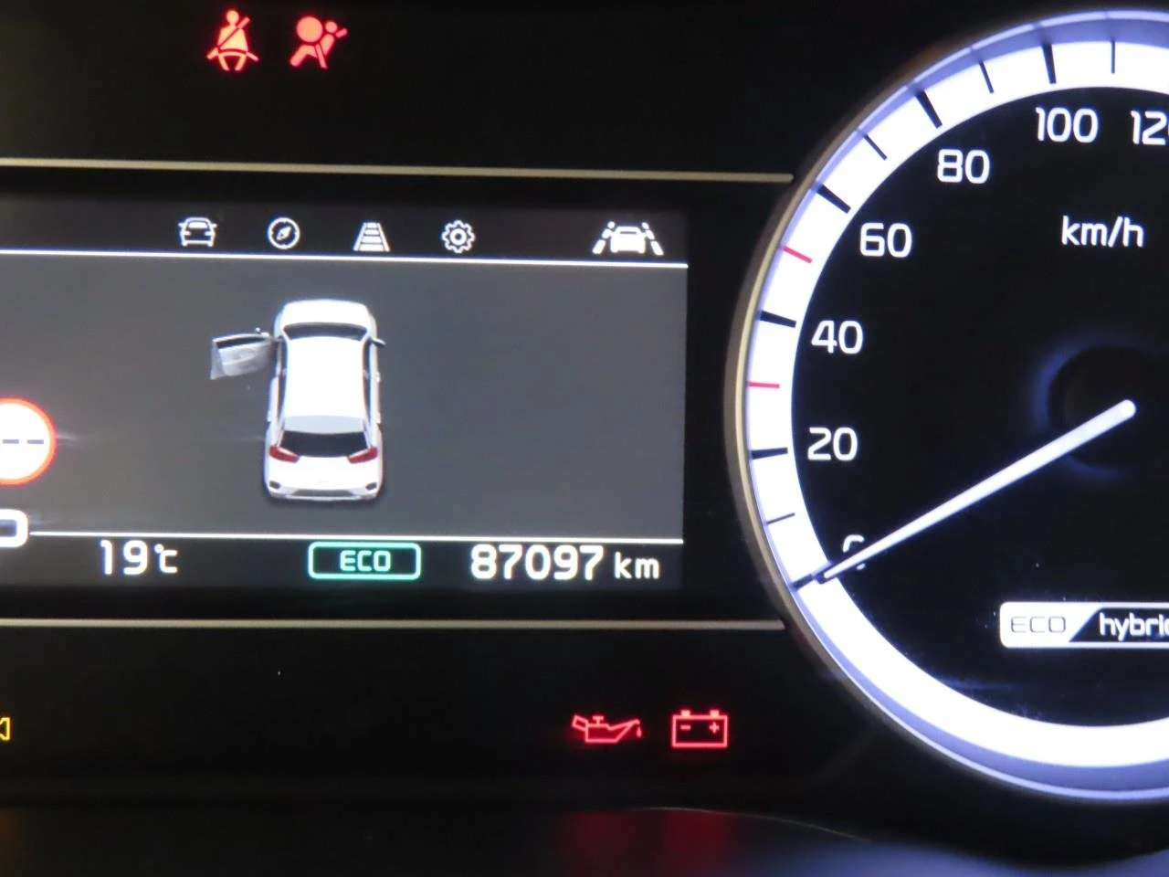 Kia Niro 1.6 GDI DynamicLine, снимка 10 - Автомобили и джипове - 55472393