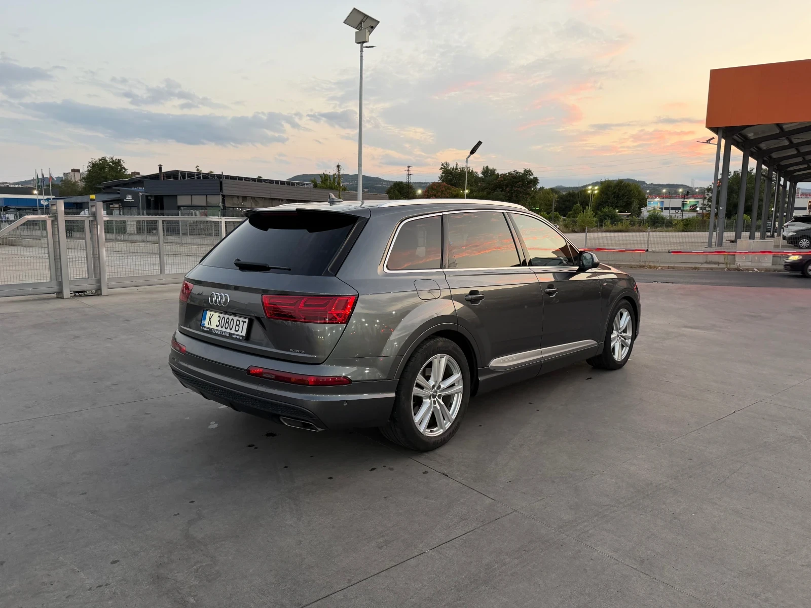 Audi Q7 S line Germany Full !!!, снимка 5 - Автомобили и джипове - 55612228