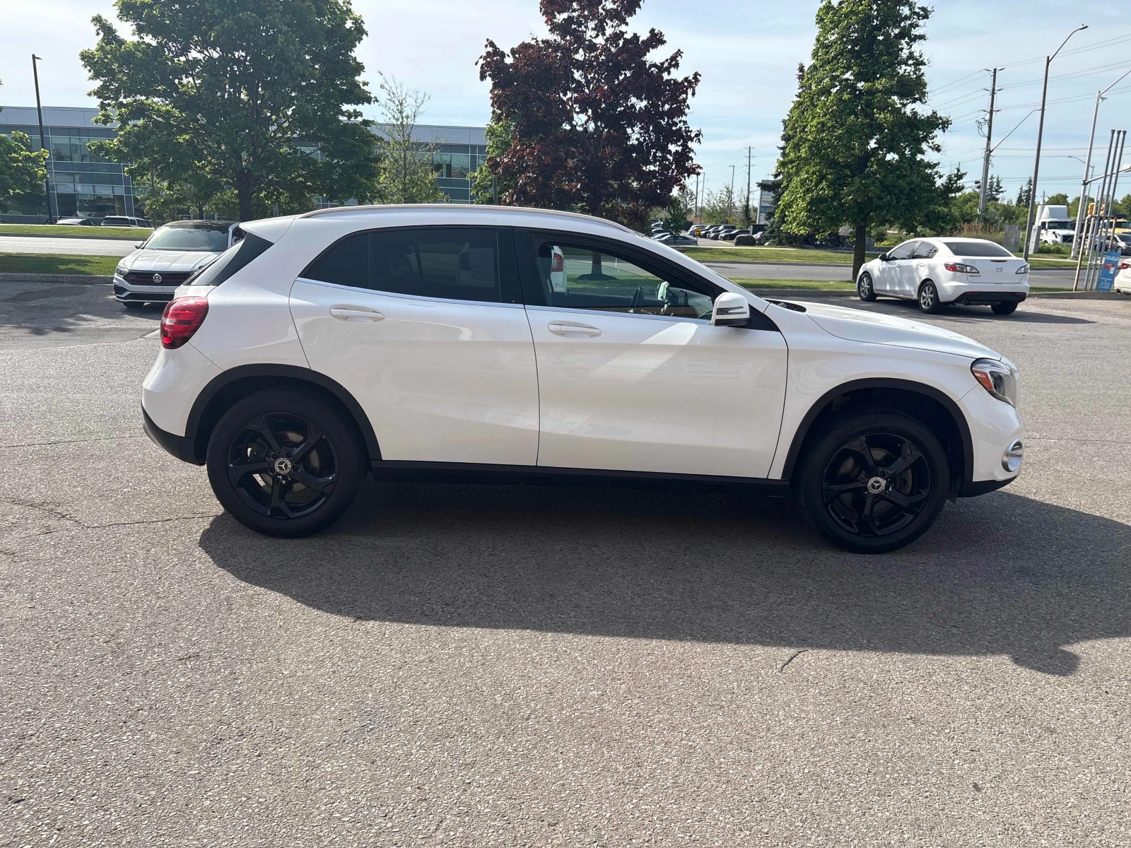 Mercedes-Benz GLA 250 250 4MATIC | 2020 | 2.0 Turbo | 221 �.�. | 96522 k | Mobile.bg � ����������� 3