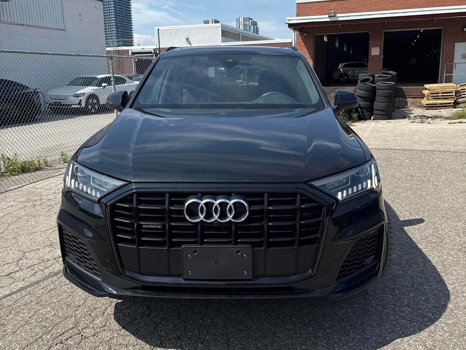 Audi Q7 * Progressiv * MATRIX* ОБДУХВАНЕ * АВТОКРЕДИТ, снимка 6 - Автомобили и джипове - 55830549