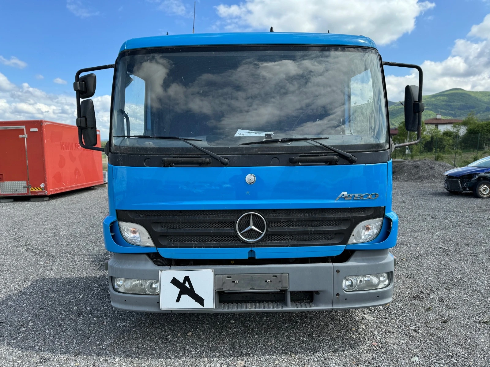 Mercedes-Benz Atego 923-КРАН 11м - изображение 2