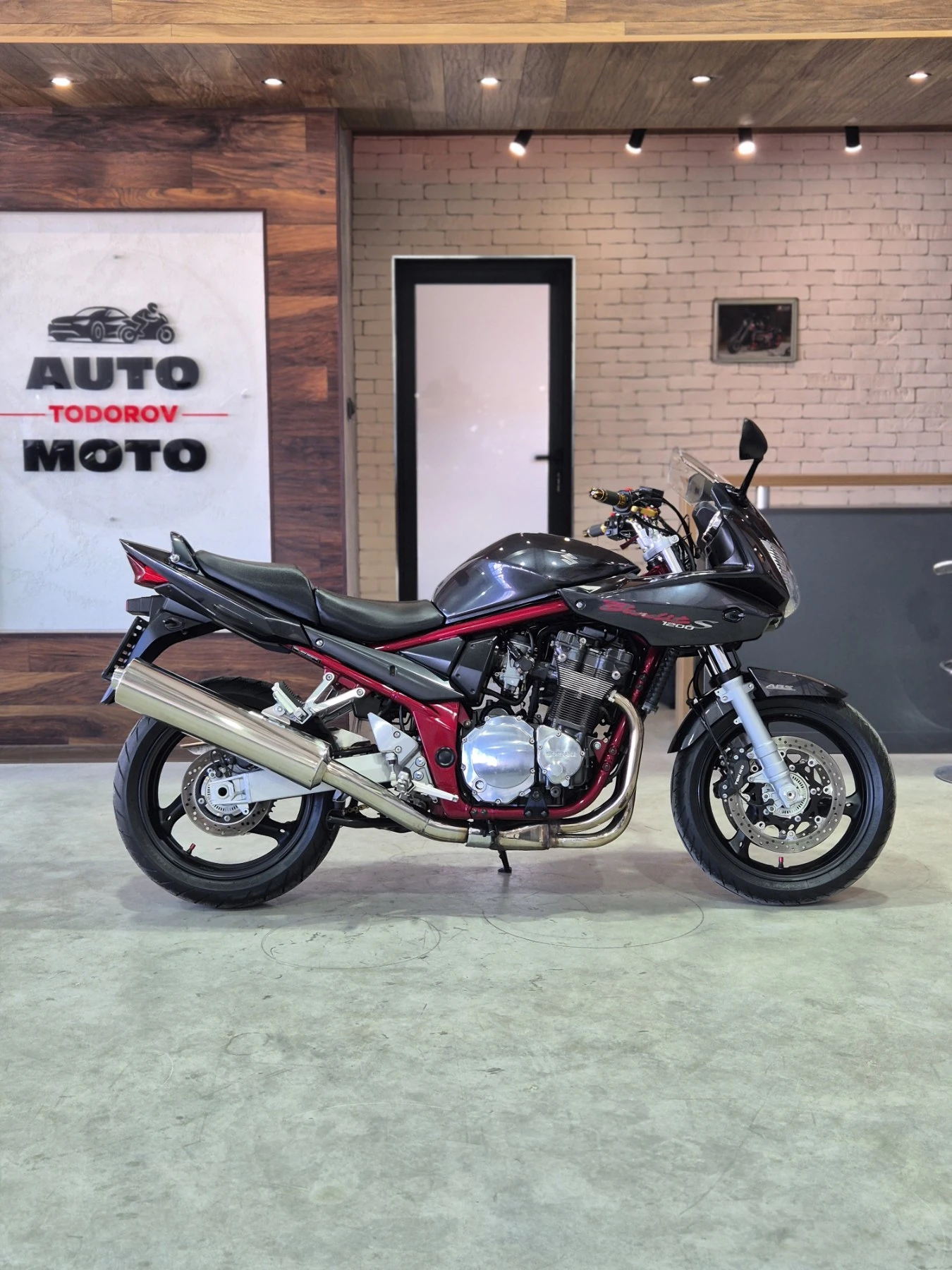 Suzuki Bandit GSF 1200 SA ABS!!! Нов внос от ШВЕЙЦАРИЯ!!!, снимка 7 - Мотоциклети и мототехника - 54959823