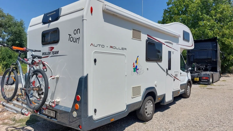 Кемпер ROLLER TEAM Ford Tranzit 2.2 160pk, снимка 3 - Каравани и кемпери - 52316128