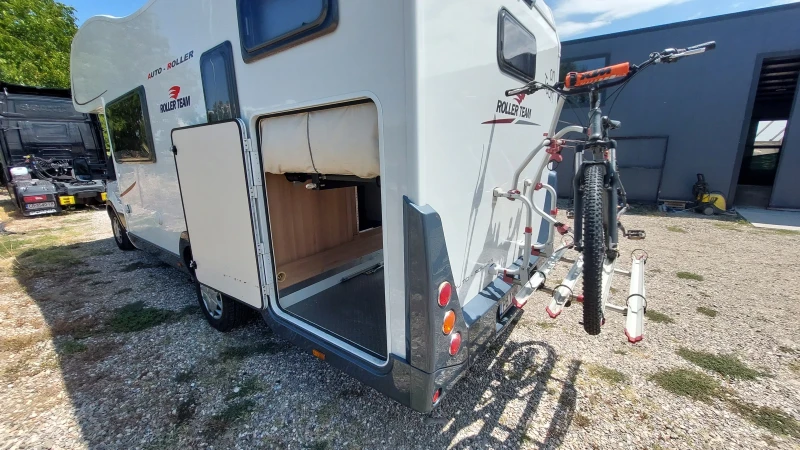 Кемпер ROLLER TEAM Ford Tranzit 2.2 160pk, снимка 6 - Каравани и кемпери - 52316128