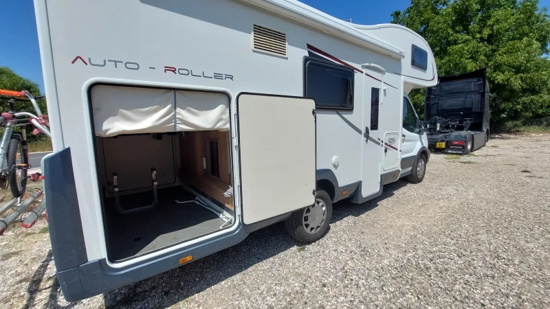 Кемпер ROLLER TEAM Ford Tranzit 2.2 160pk, снимка 5 - Каравани и кемпери - 52316128