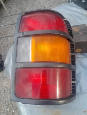 Продавам десен стоп за Мицубиши Паджеро 96г., снимка 1