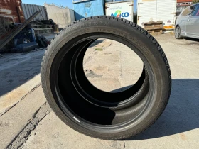 Гуми Зимни 225/45R18, снимка 3 - Гуми и джанти - 47399738