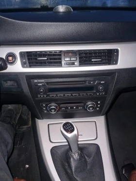 BMW 320, снимка 8