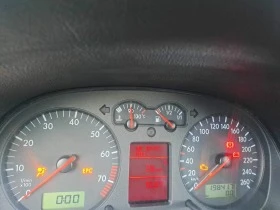VW Golf 1.6I Климатроник, борд компютър, ESP, снимка 8