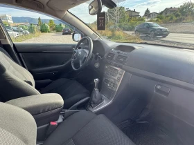 Toyota Avensis Бензин/Метан, снимка 12
