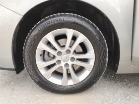 Toyota Verso 1.8-147КС АВТОМАТИК, НАВИ, 7СК, ЕВРО 5J, снимка 17