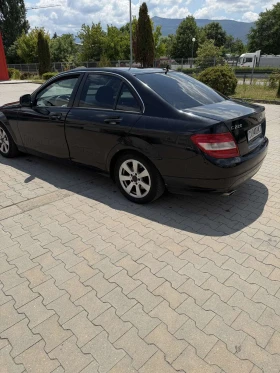 Mercedes-Benz C 220, снимка 2