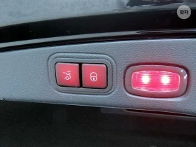 Mercedes-Benz E 400 COUPE* Digital Cockpit* Фиксирана цена* , снимка 16