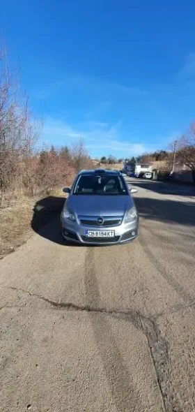 Opel Zafira B, снимка 2