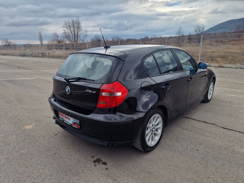 BMW 118 2.0d 143k.c. * Facelift * Navi * ЛИЗИНГ, снимка 5 - Автомобили и джипове - 44033845