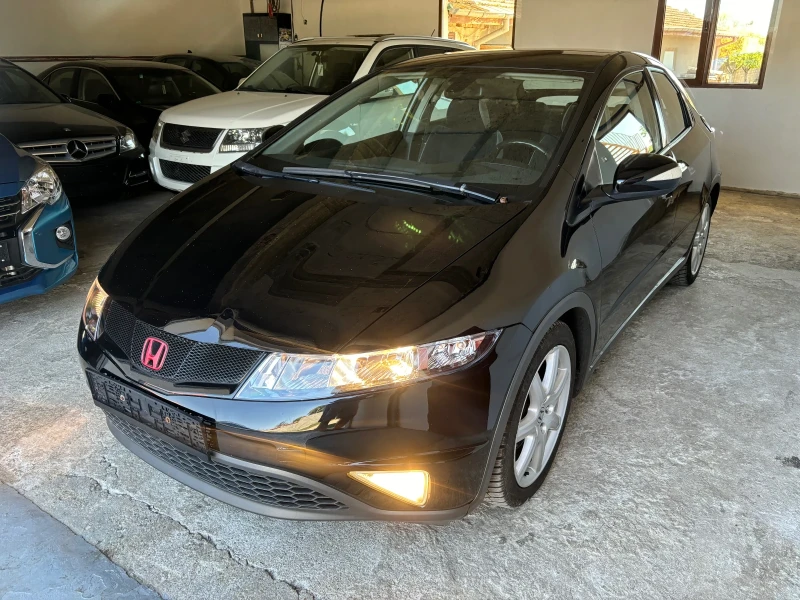 Honda Civic 1.8i SWISS, снимка 2 - Автомобили и джипове - 46851568