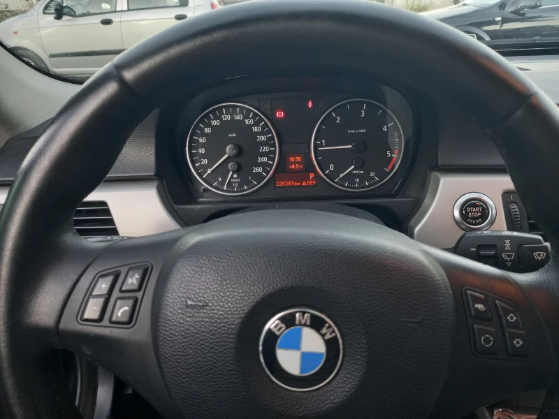 BMW 320 163к.с.автоматик кожа ксенон, снимка 11 - Автомобили и джипове - 47895510