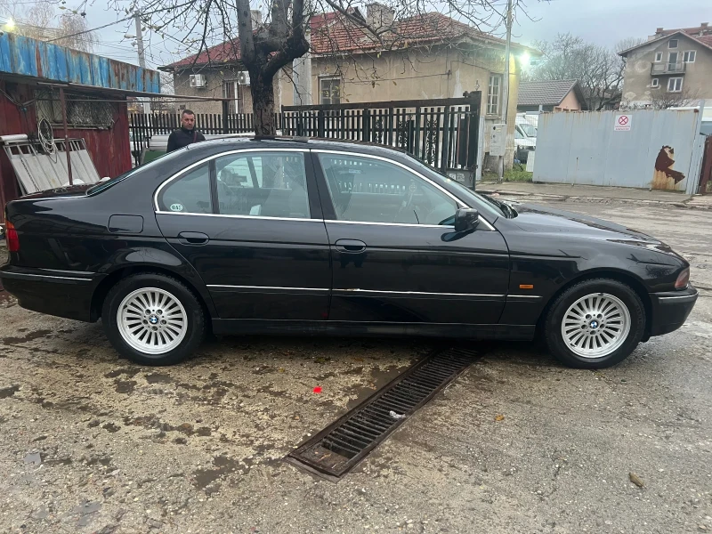 BMW 525, снимка 4 - Автомобили и джипове - 48212735