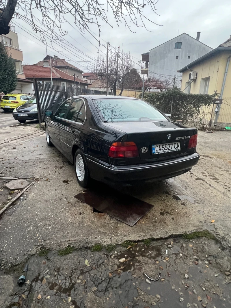 BMW 525, снимка 2 - Автомобили и джипове - 48212735