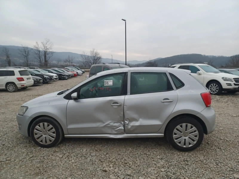 VW Polo 1.6tdi, снимка 2 - Автомобили и джипове - 49068324